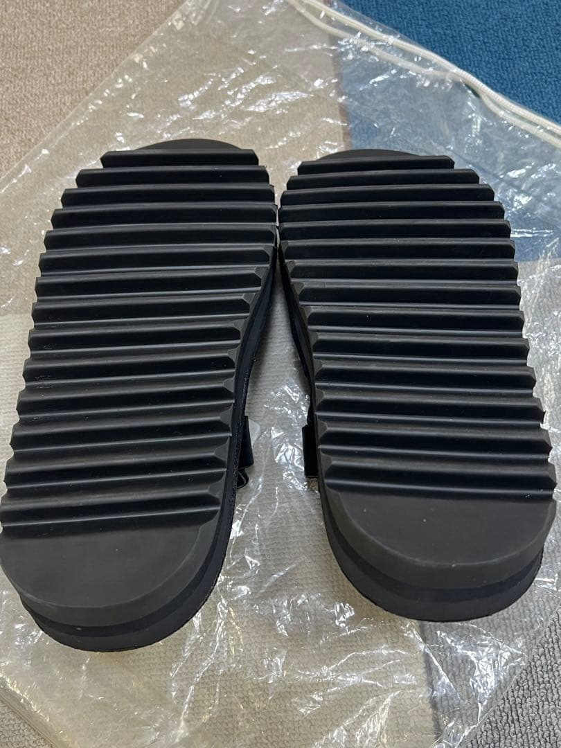 本日まで【ピースメーカー別注】THE SANDALMAN BUCKLE CLOG - メルカリ