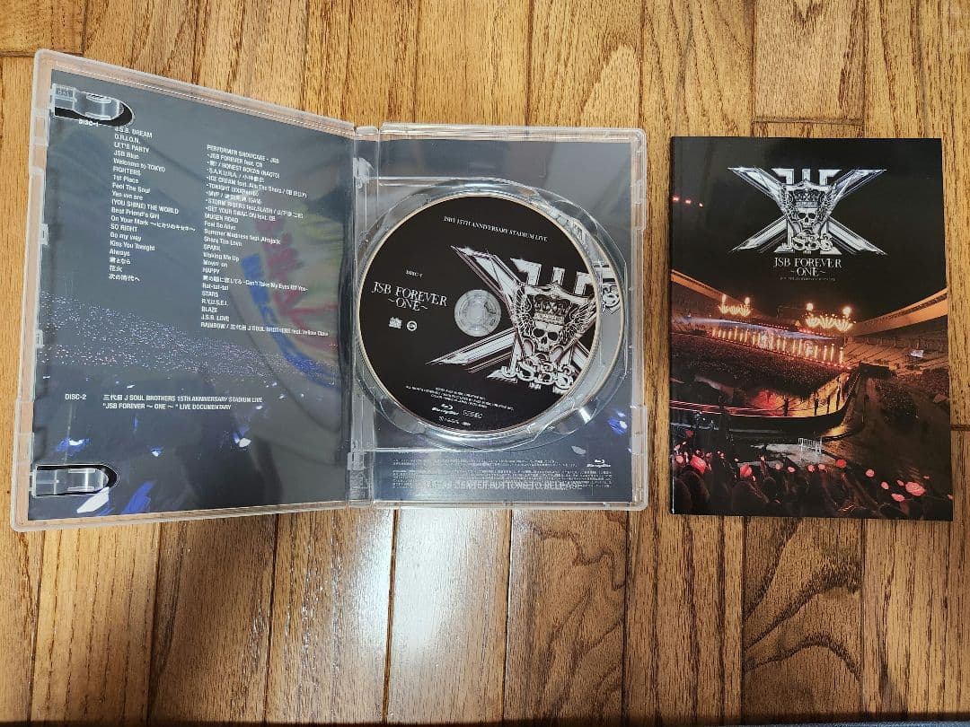 三代目JSB FOREVER~ONE~ スタジアム FC限定 Blu-ray - メルカリ