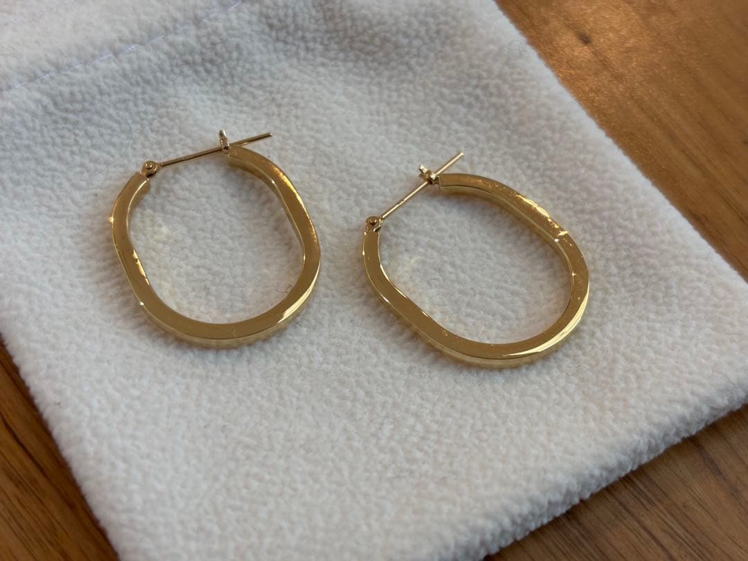 お洒落 保証書付き RAPA K18 YG アノルス ラージ フープピアス 大切に