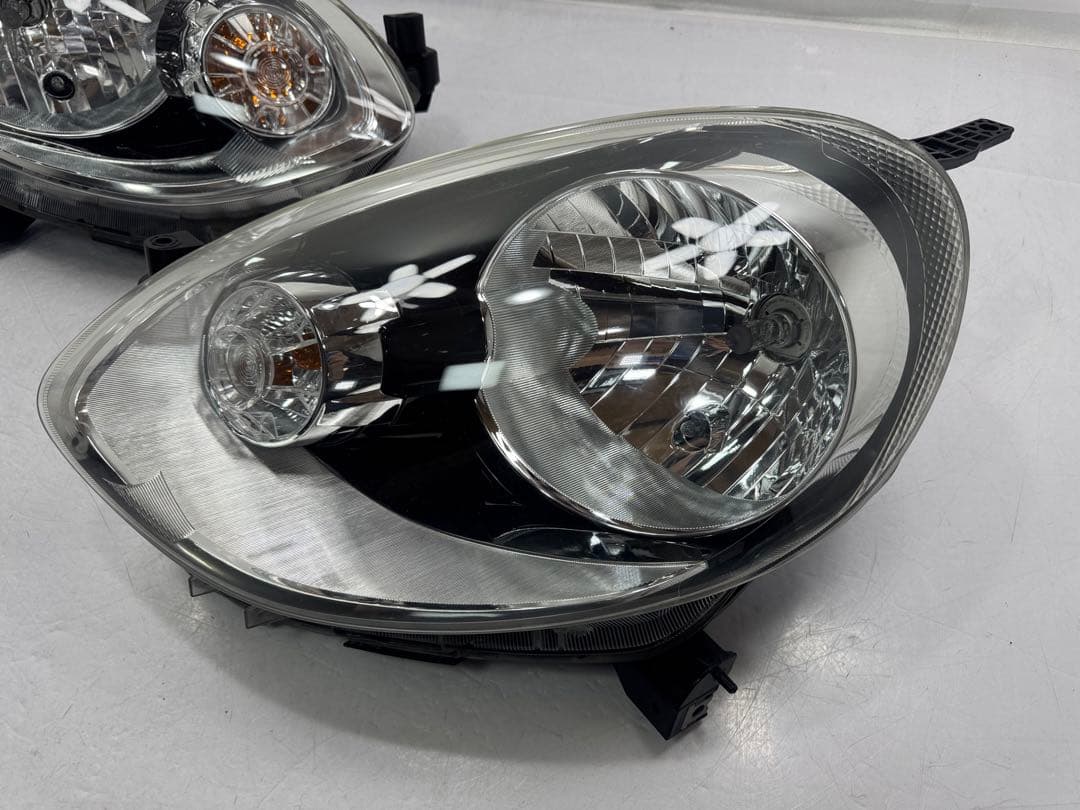 美品/破損無 マーチ K13 後期型 ハロゲン ヘッドライト 左右 - メルカリ