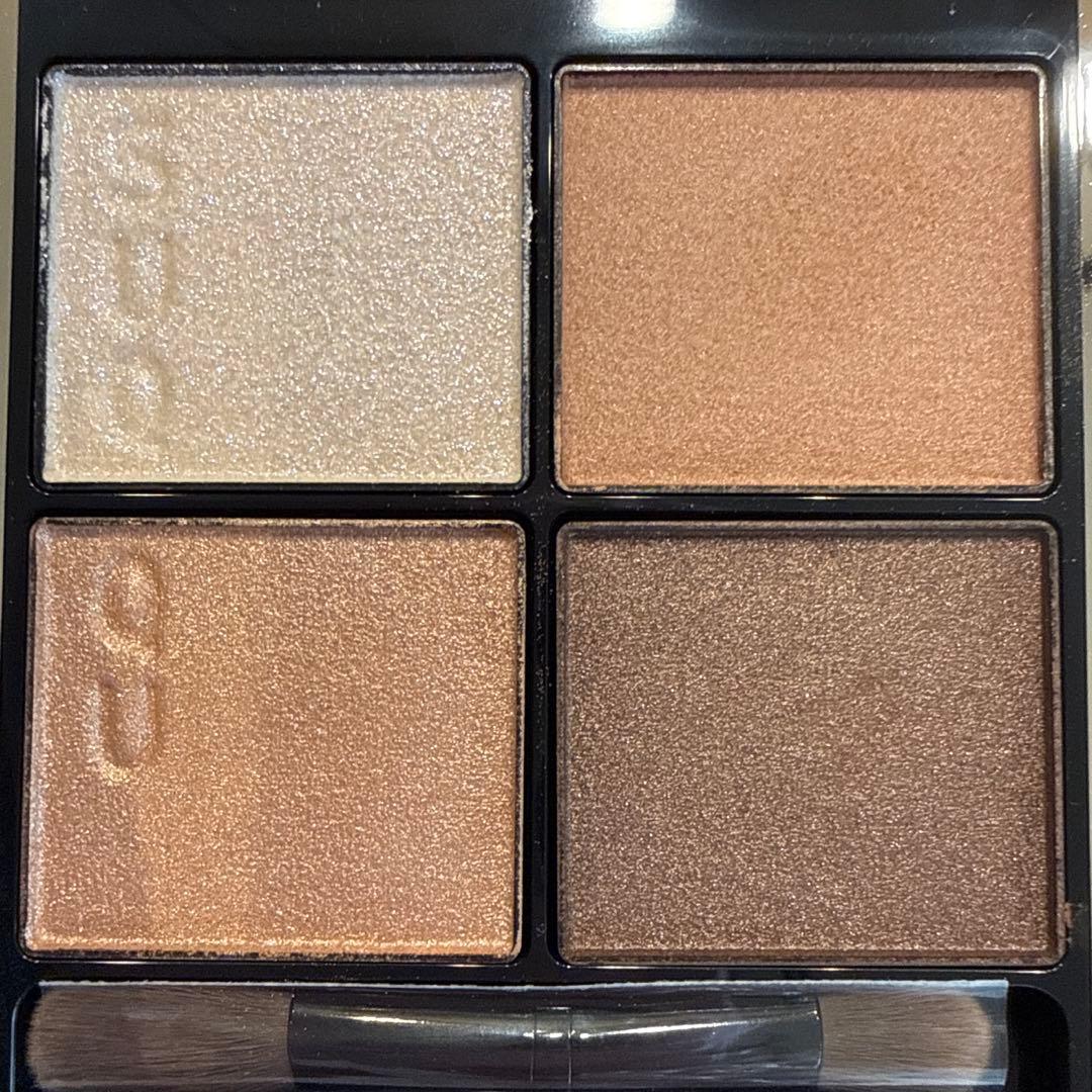 SUQQU シグニチャーカラーアイズ 15 凛覗 ー RINNOZOKI - メルカリ