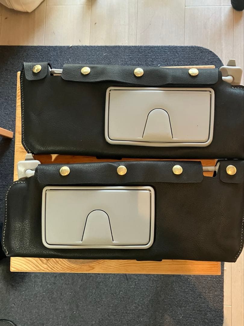 chouchou様専用】ジムニーJB64/JB74用サンバイザーレザーカバー - メルカリ