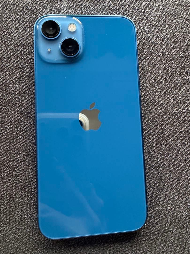 Apple iPhone 13 本体 青 - メルカリ