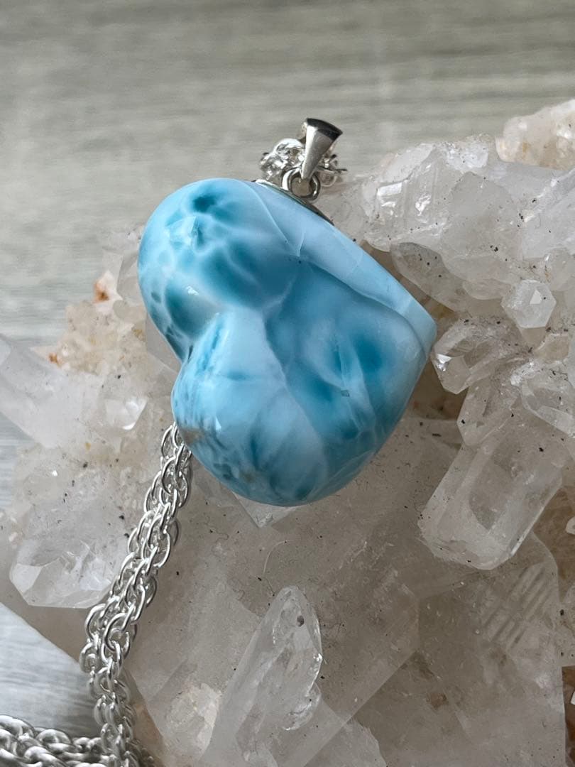 天然石☆高品質！ラリマー横向きハート型ペンダントップ☆両面模様が