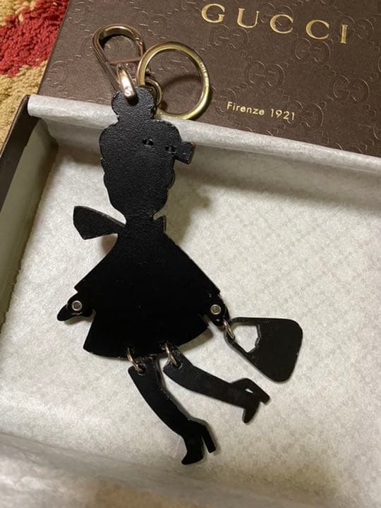 GUCCI チャーム マドモアゼル - メルカリ