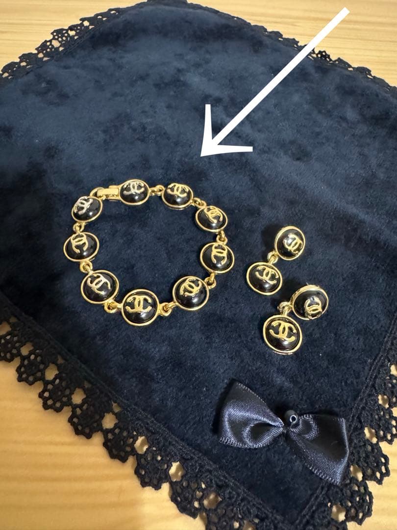 CHANEL ココビンテージ ブレスレット みい様 - メルカリ