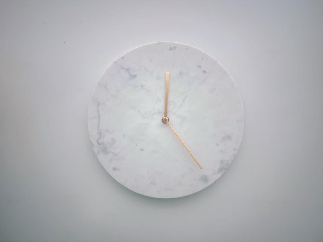 MENU マーブルウォールクロック　壁掛け時計 MENU マーブルウォールクロック 壁掛け時計の通販はau PAY マーケット