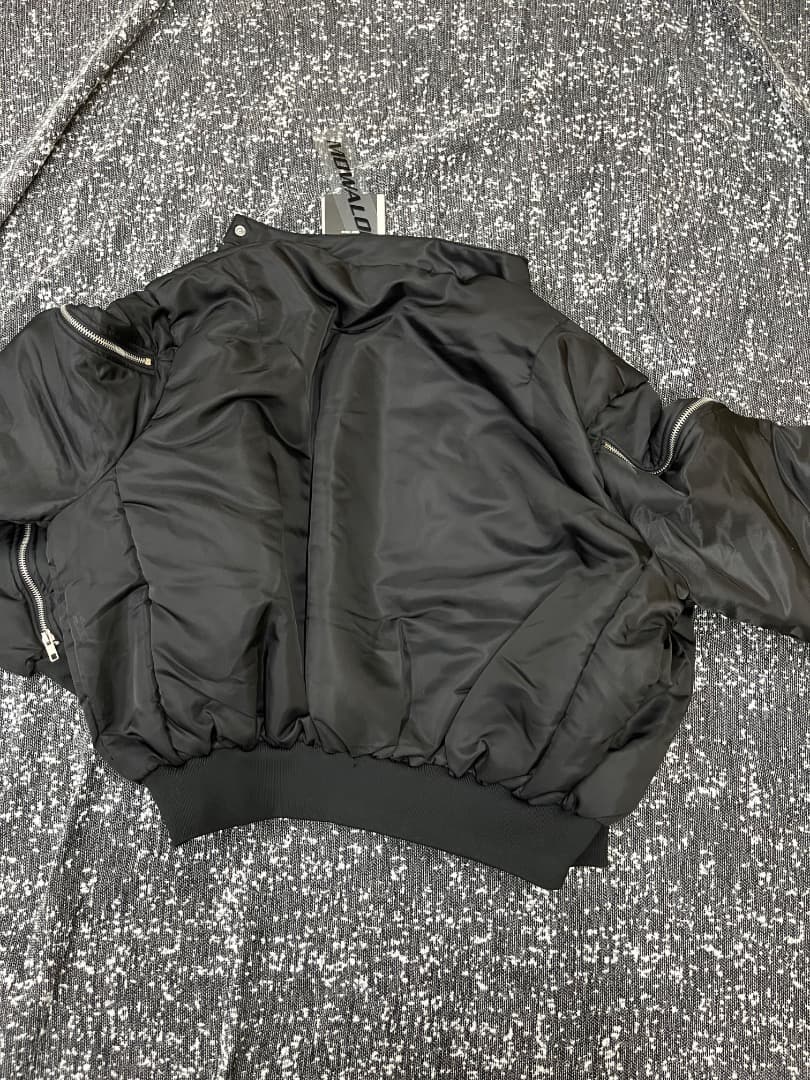 MOWALOLA MY CITY BOMBER MA-1フライトジャケット - メルカリ