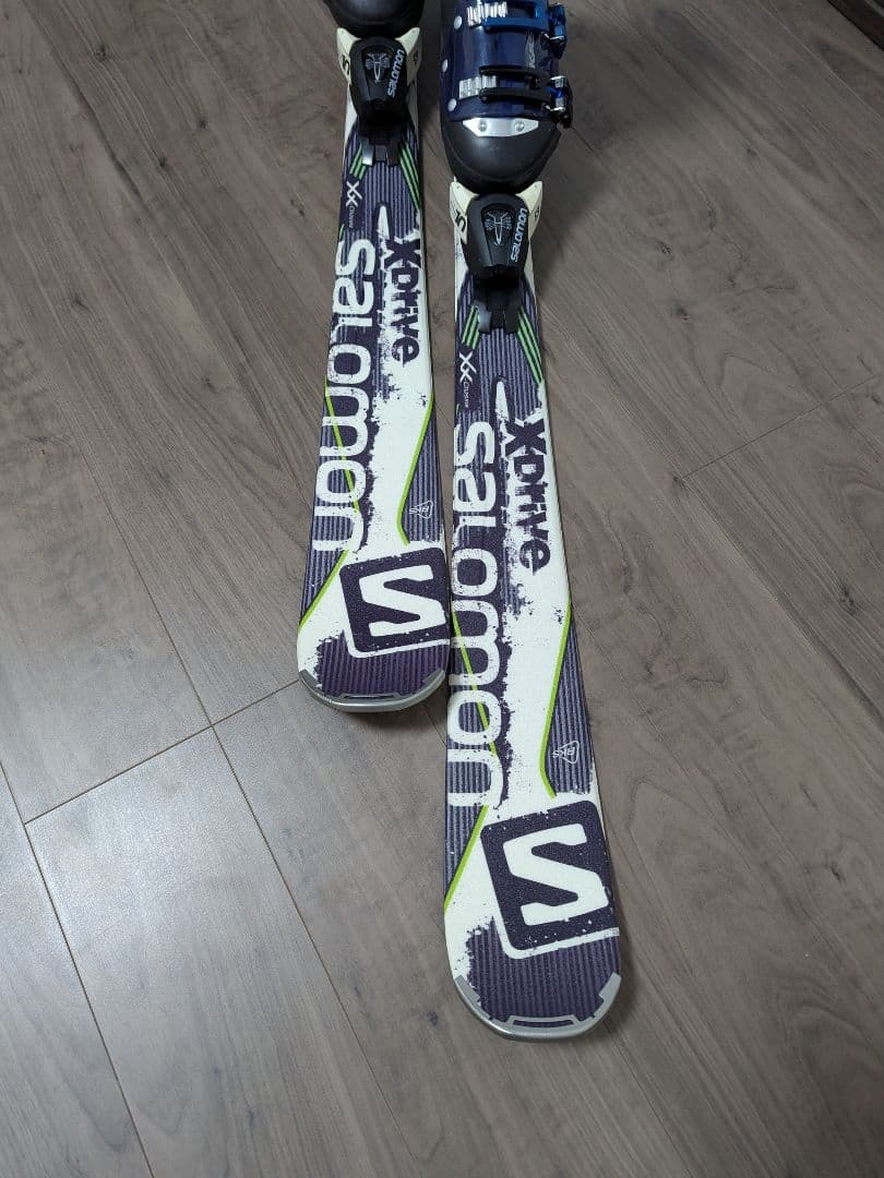 SALOMON カービングセット中古　152cm 靴27～27.5cm