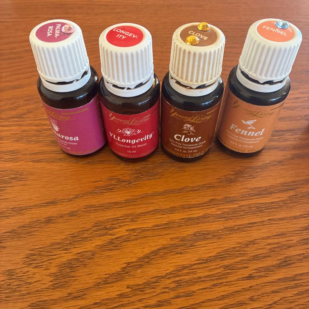 Young Living エッセンシャルオイル 17本 - メルカリ