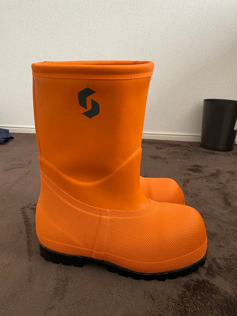 冷蔵庫長靴 -60度 26.0cm オレンジ シバタ工業 NR013