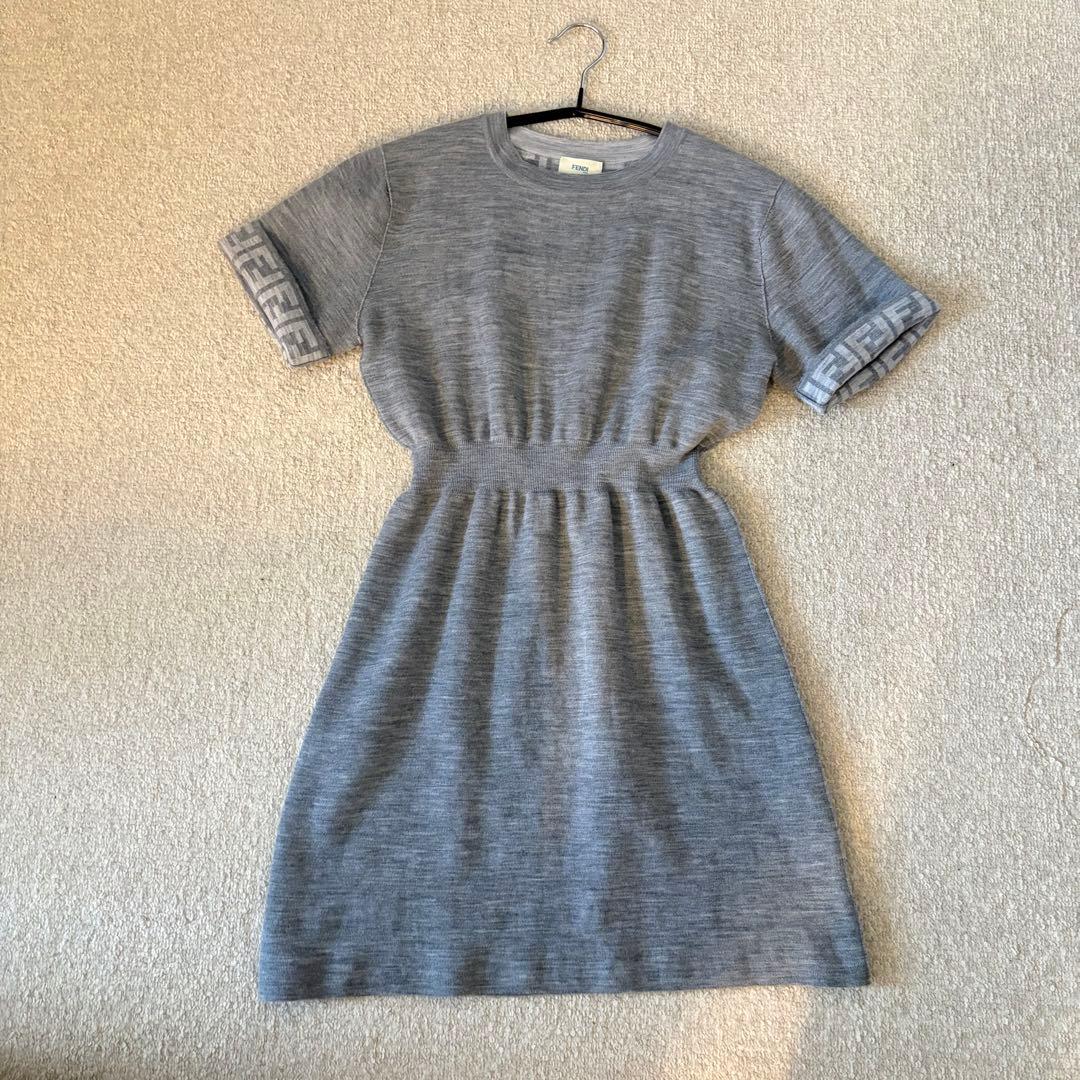 FENDI グレー ロゴ入りミニワンピース 12+ - メルカリ