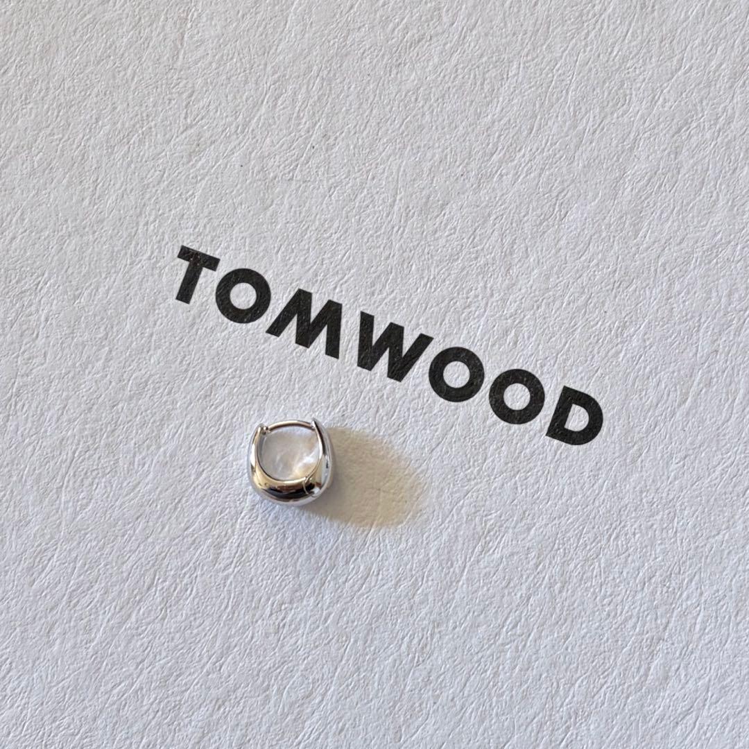 TOMWOOD Ice Huggies ピアス　片方 TOM WOOD（トムウッド） Ice Huggies シルバー ミニ フープピアス