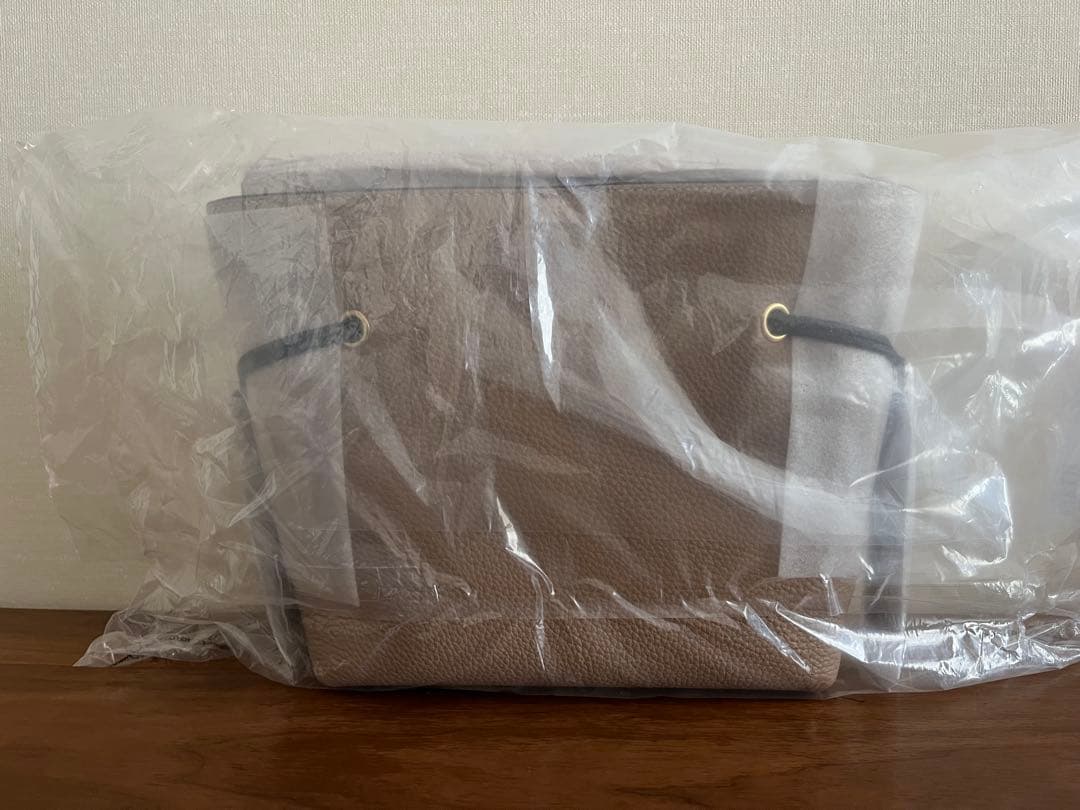 芙悠 様専用】COACH クロスボディバッグ ベージュ - メルカリ