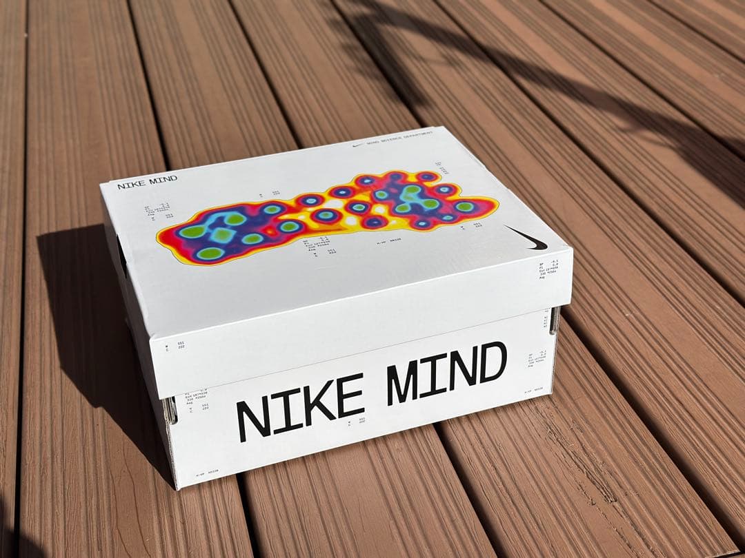 衝撃の赤】新品激レア W NIKE MIND 001 即完売モデル 24cm - メルカリ