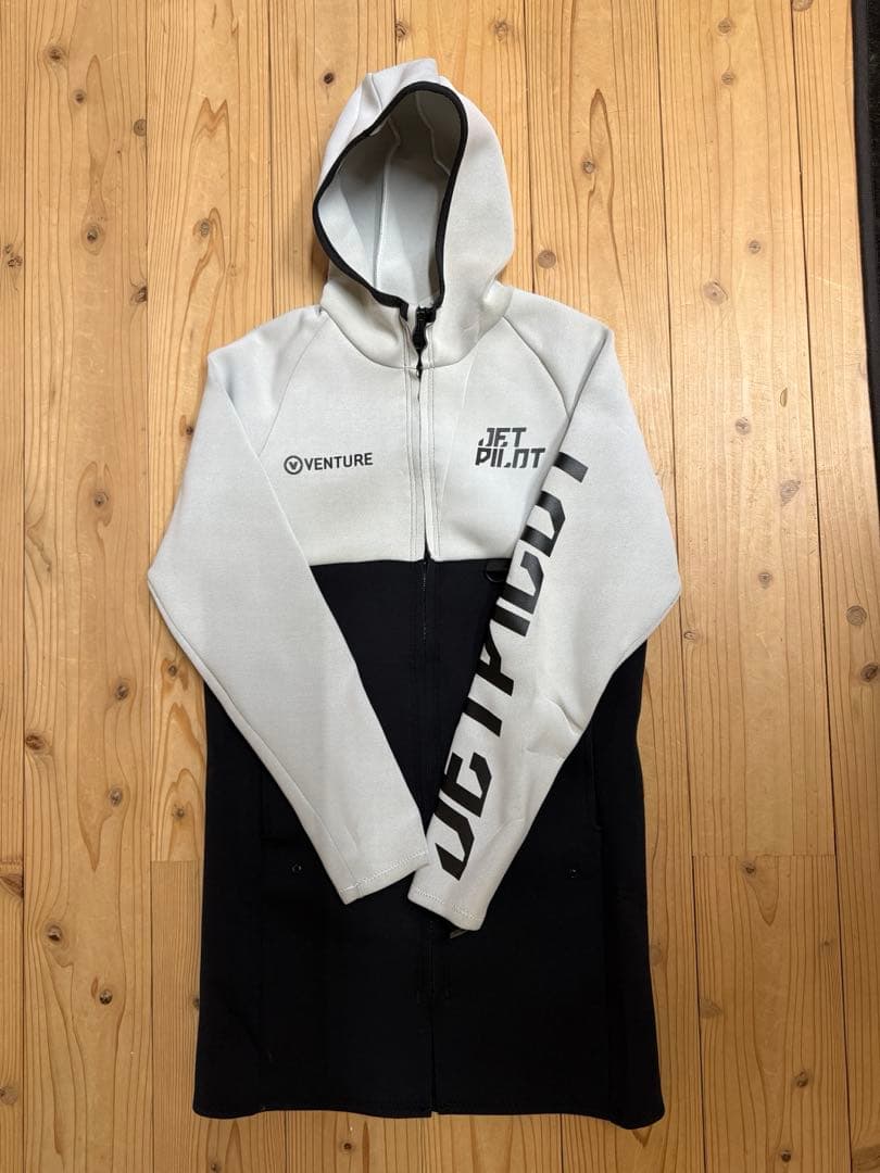 JETPILOT VENTURE フライトツアーコート　ウエットコートサイズM JETPILOT（ジェットパイロット） ツアーコート ウェットスーツ