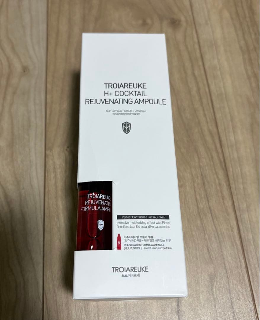 TROIAREUKE】カクテルアンプルスプレー【200ml】 レッド - メルカリ