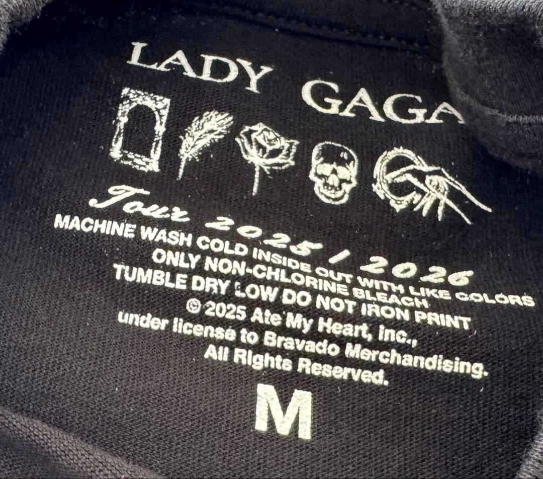 新品)レディーガガ VIPGOLD 最前列 Tシャツ S〜最安値〜 - メルカリ