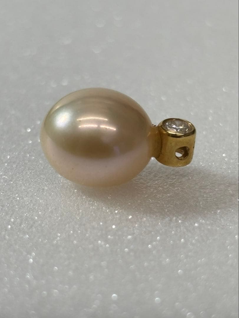 【K18 / パールネックレストップ 】 本真珠 ダイヤ0.07ct 1.55g