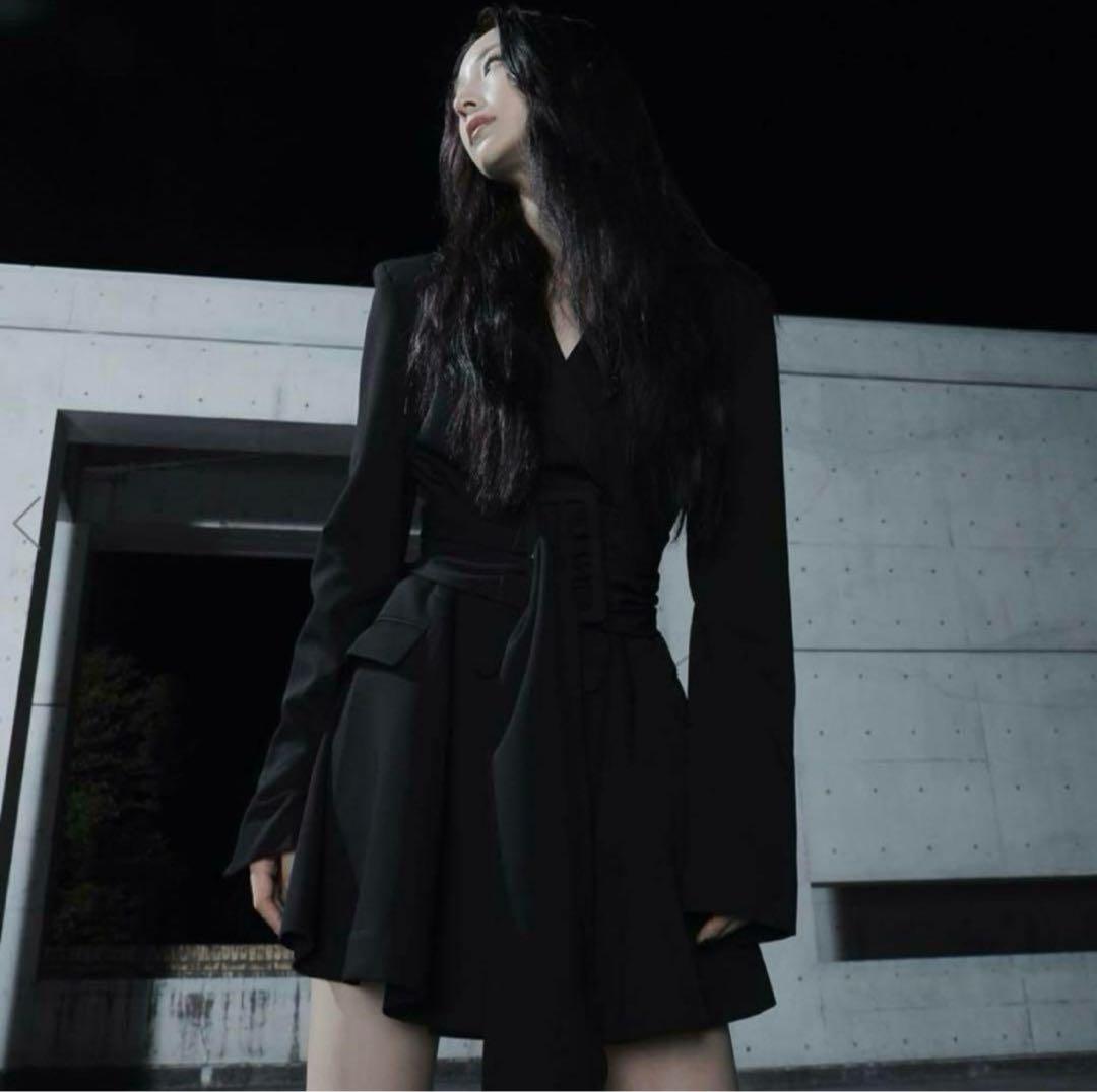 meltthelady thick belt jacket onepiece