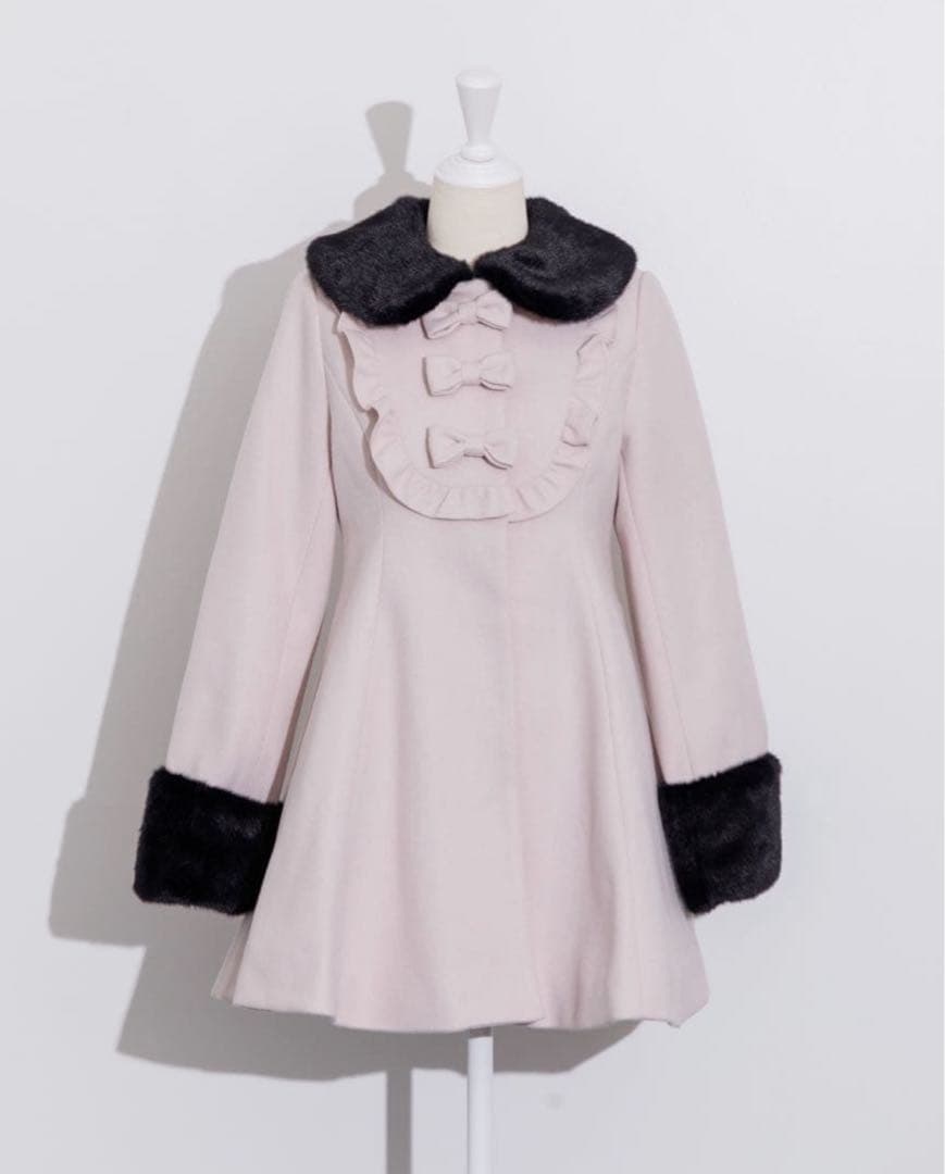 pium ピウム ヨークフリルリボンドーリーコート - メルカリ