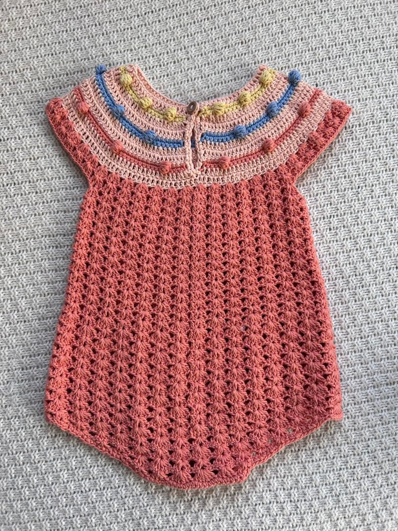 m*y様 【試着1回】kalinka かぎ針編みロンパース 2yの通販はau PAY