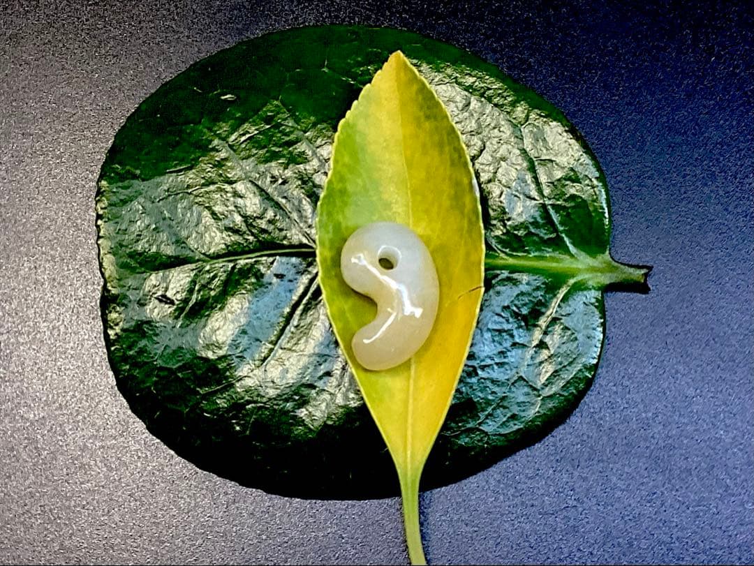 ✳一番数少ない【黄色】 半額以下の 鑑別書無しの安価卸し‼️ 本物