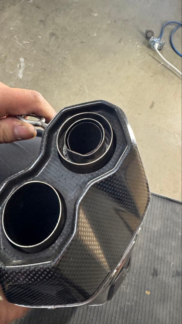 Akrapovicマフラー NINJA H2 SX/SE 半年2000km使用 - メルカリ