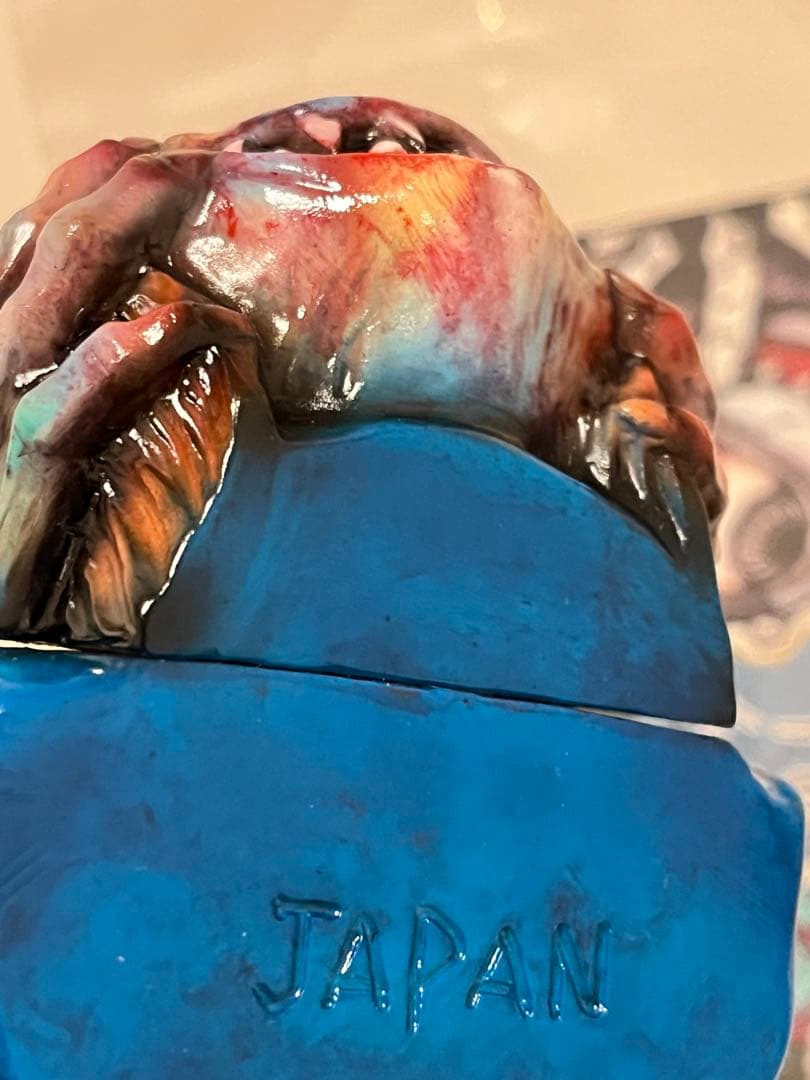 かっこわらい雑貨店 まちこ ソフビ フィギュア 着物 青 髪 オレンジ 血しぶき