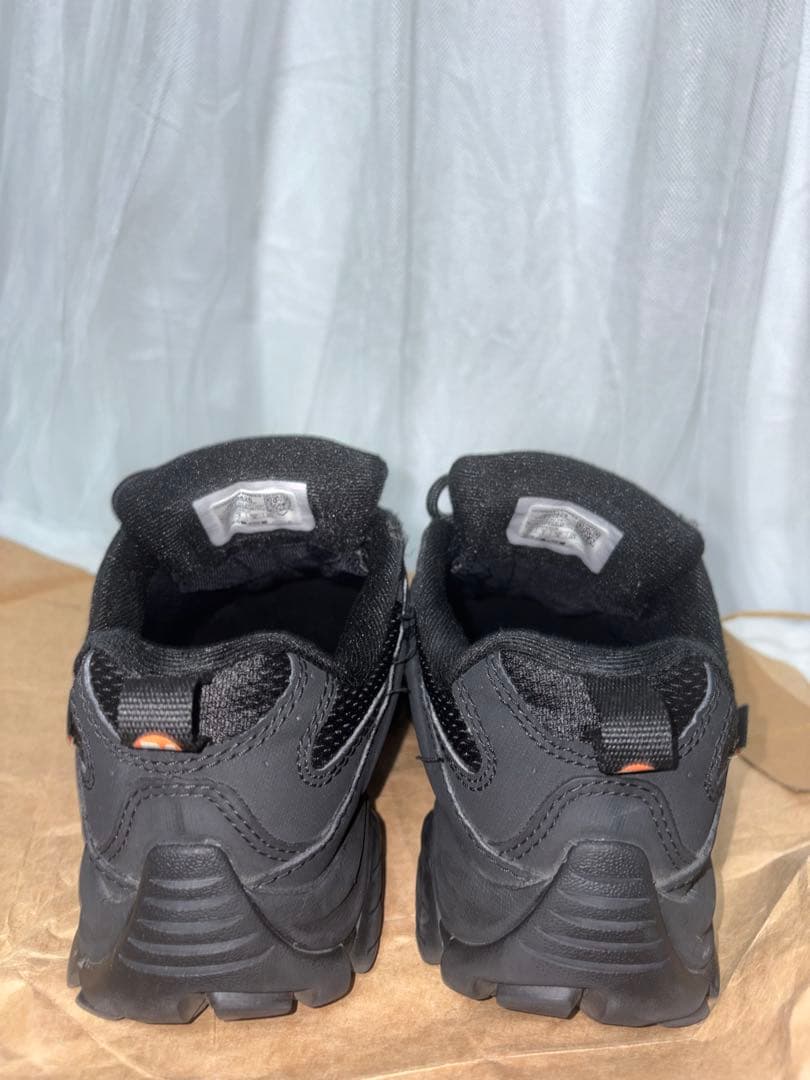 【最終値下げ】Merrell スニーカー 24.5cm