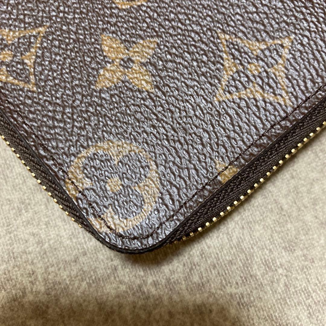 《値下げしました》Louis Vuitton モノグラム ジッピー