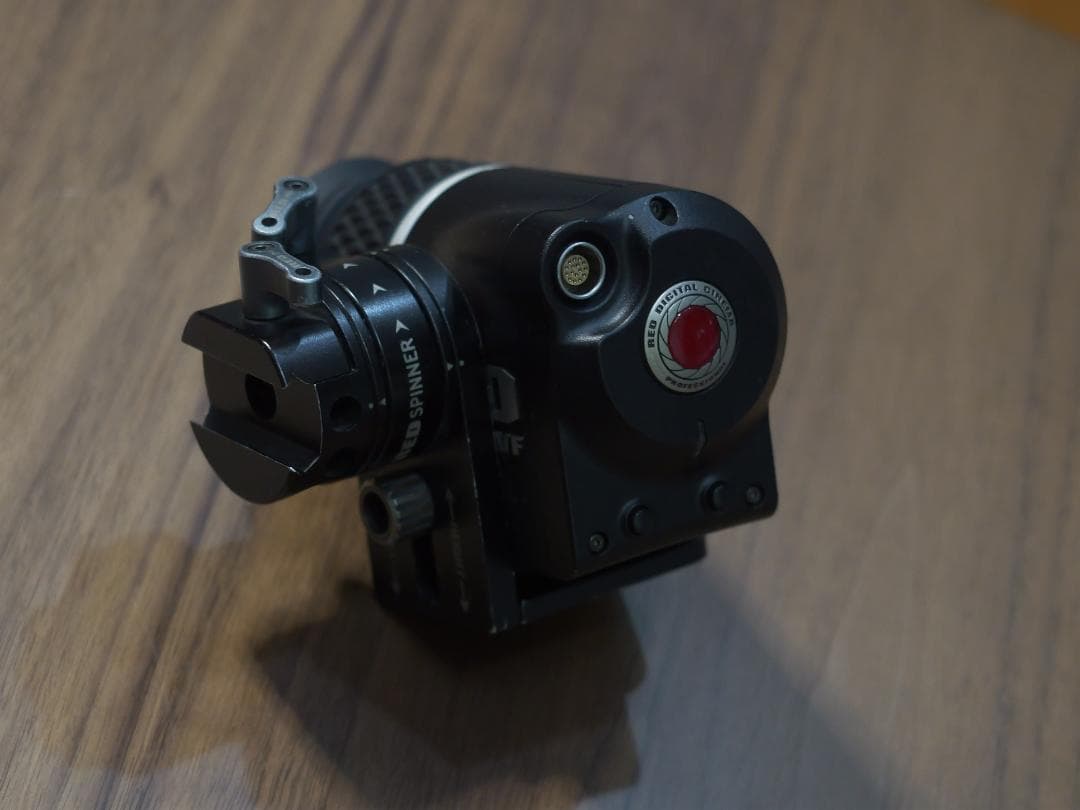 RED DSMC1 用ファインダー BOMB EVF ケーブル付き
