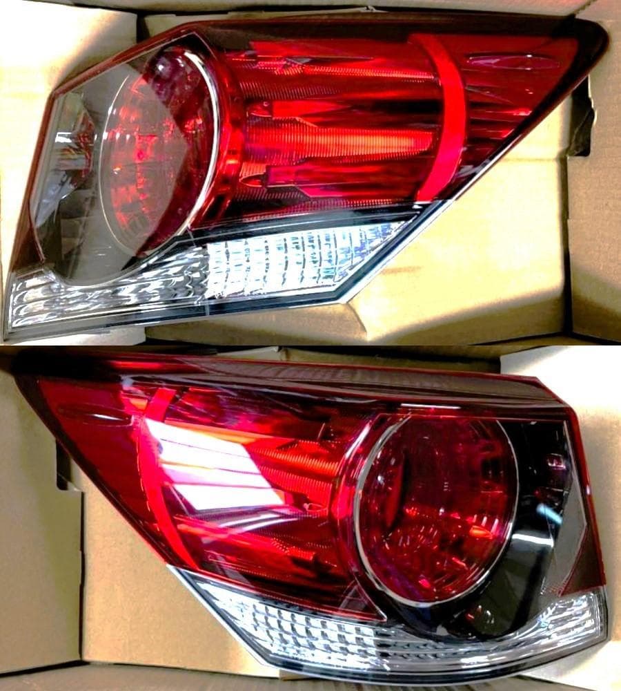 新品 トヨタ 純正 クラウン アスリート 210系 後期 テール ランプ