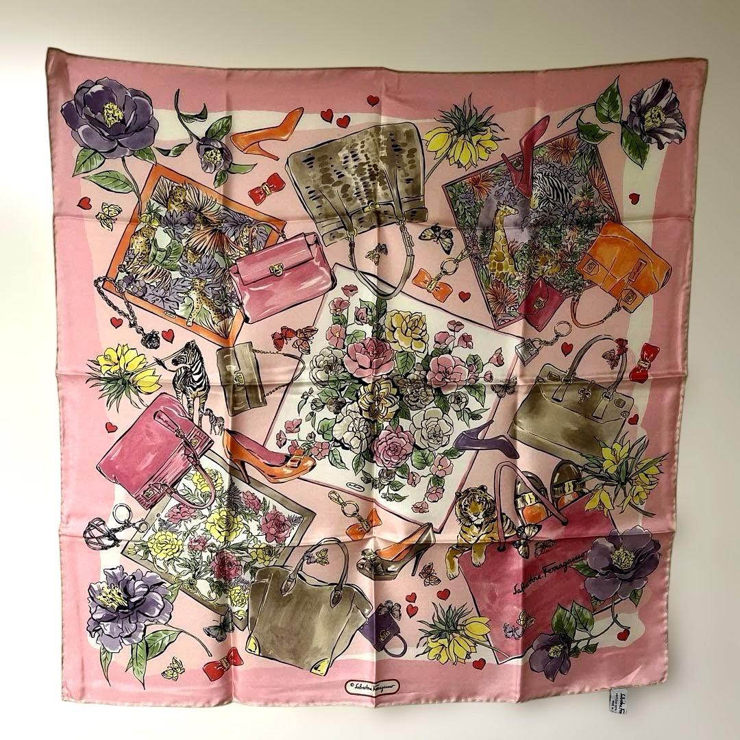 新品未使用 サルバトーレフェラガモ スカーフ シルク 花柄 バッグ