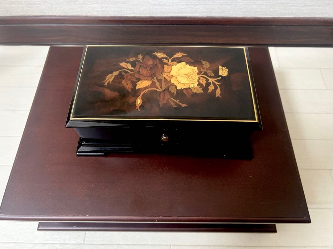 REUGE】スイスオルゴール 72弁 カノン 療法用調整＋共鳴箱 - メルカリ