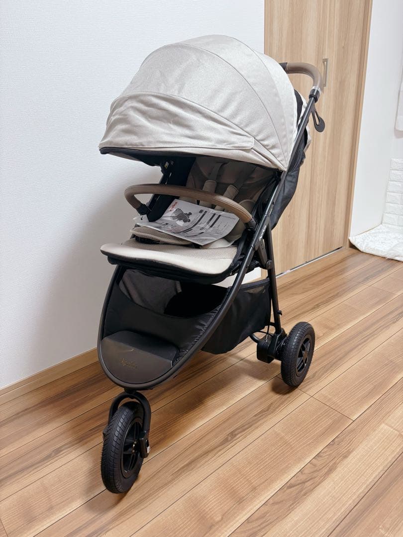 極美品　Aprica スムーヴ　プレシャス