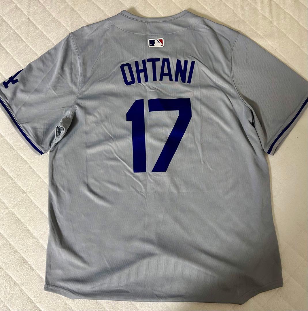 大谷翔平 ドジャース グレーユニフォーム 公式ショップ Lサイズ - メルカリ