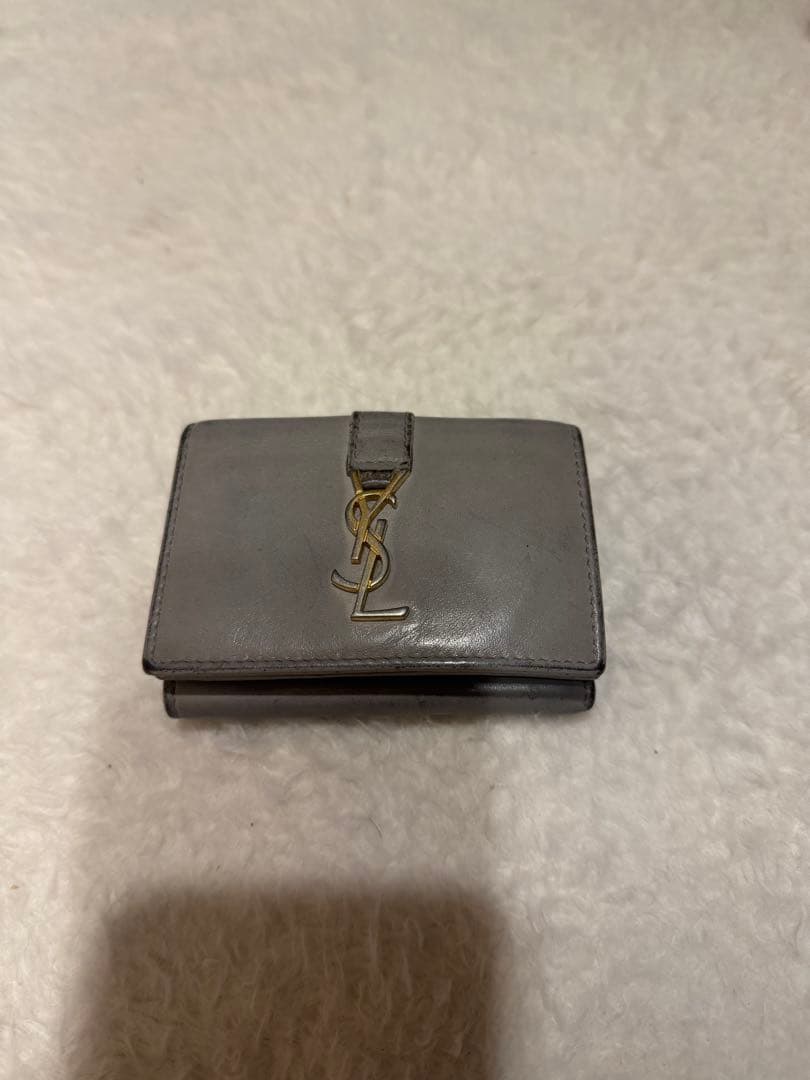 YSL グレー 三つ折り財布 - メルカリ