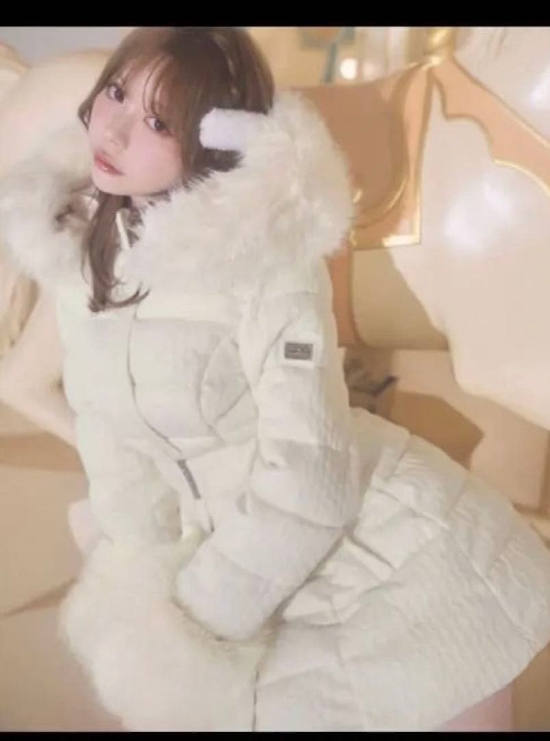 ミシェルマカロン ケーブル柄ベルトダウンコート　アイボリー ミシェルマカロン ケーブル柄ベルトダウンコート アイボリー - メルカリ