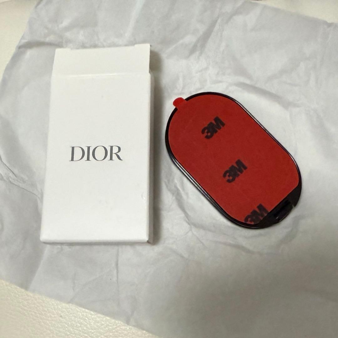 DIOR ノベルティ ミラー付きスマホスタンド - メルカリ