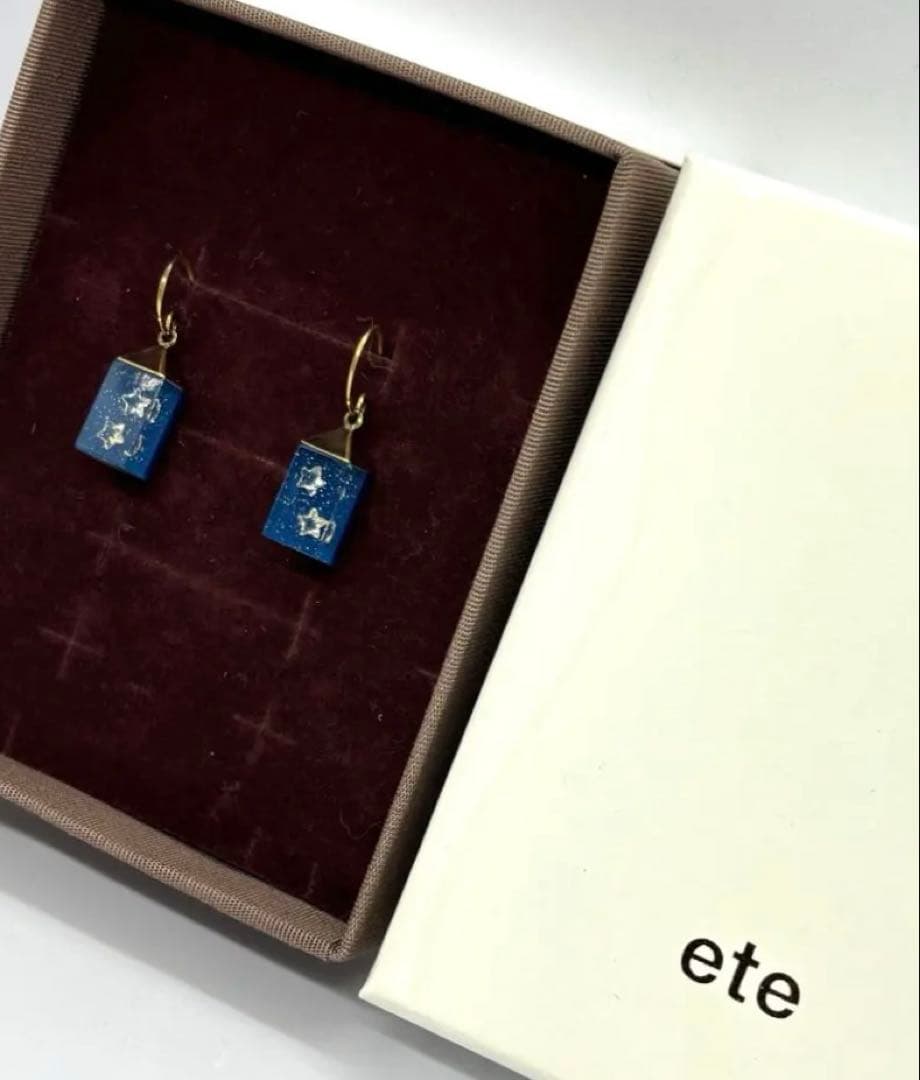 ete 青色 星の装飾 ピアス - メルカリ