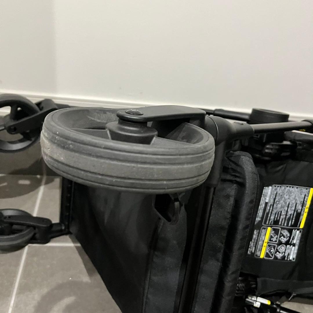 美品 ✨最上位モデル✨Aprica LUCE Free 送料込　AB型