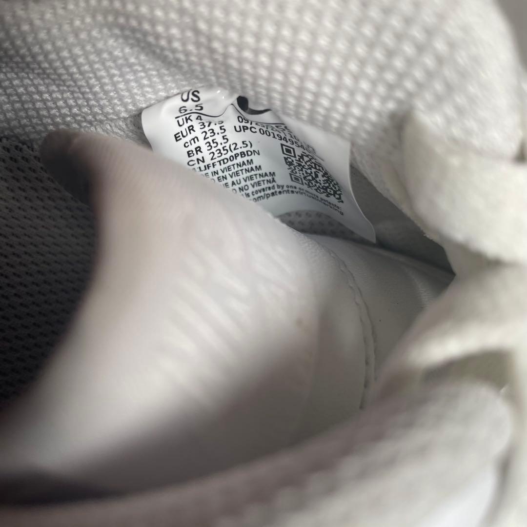 【未使用品】　NIKE ナイキ　エアフォース1 23.5cm