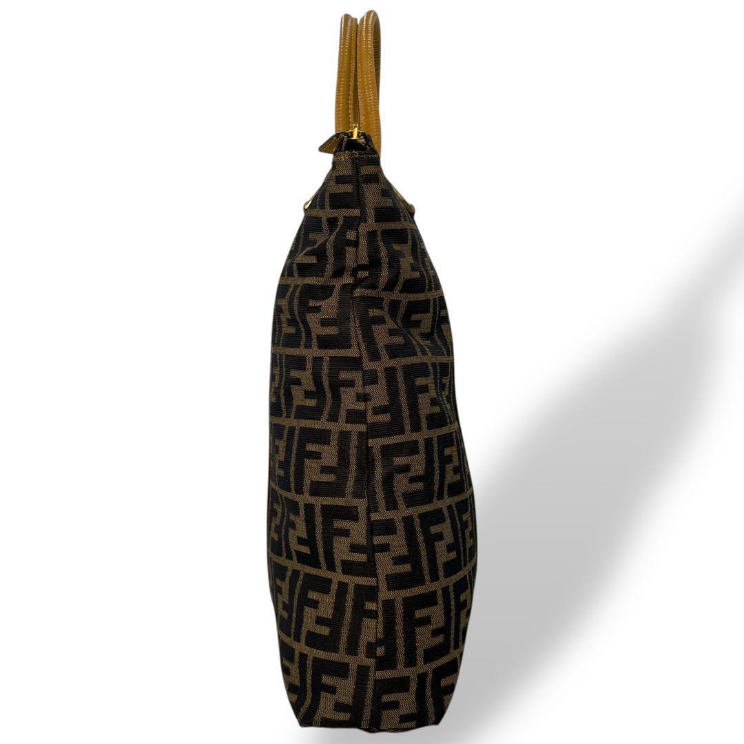 FENDI ズッカ柄 ハンドバッグ トートバッグ A4可 ブラウン キャンバス