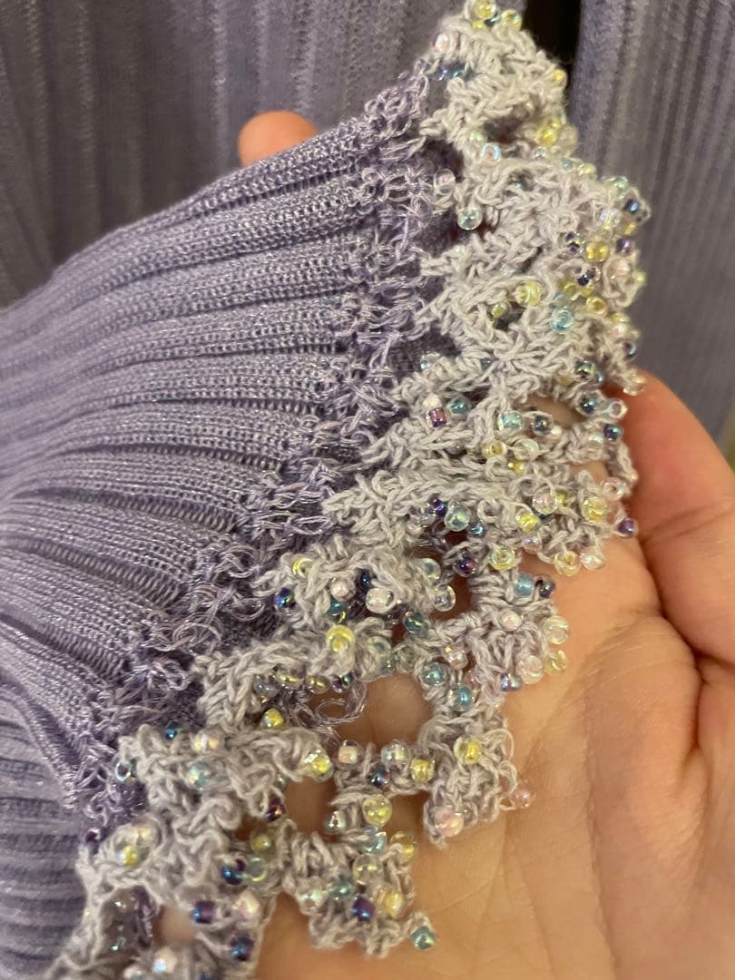 mame kurogouchiビーズフレアスリーブニット - メルカリ