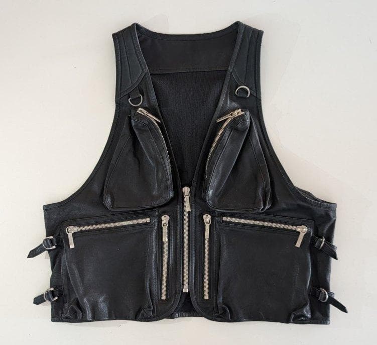 REDMOON WORKS　レザーベスト　山羊革　多ポケット　黒 ブラック REDMOON WORKS レザーベスト 山羊革 多ポケット 黒 ブラック 楽天市場
