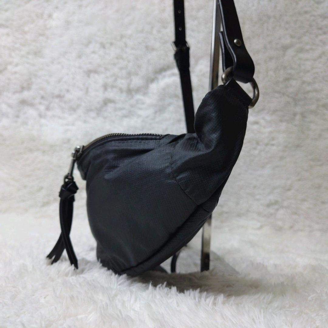 美品】 DOLCE GABBANA ドルガバ ボディバッグ ナイロン 黒 - メルカリ