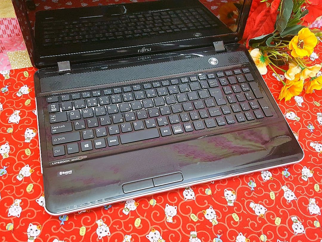 極上品！美品！テレワーク可能！富士通ノートパソコン！新型Win10