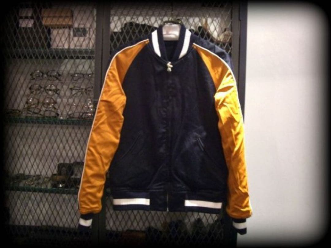 り*マ様 BANKROBBER バンクローバー リバーシブルスカジャン - メルカリ