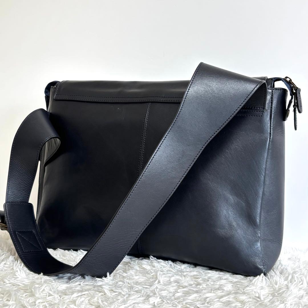 極美品】 マザーハウス ザダン メッセンジャーバッグ クロスボディ